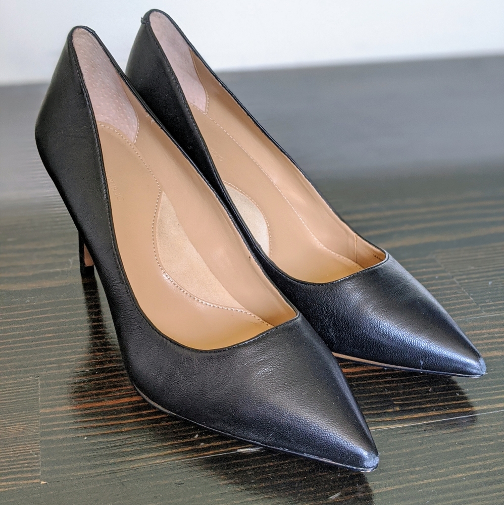 Banana republic high heels